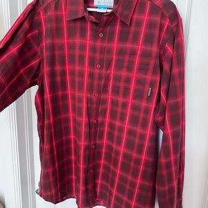 COLUMBIA SPORTSWEAR MEN'S L PLAID CASUAL SHIRT L/S BUTTONS FRONT  Sporty Dress